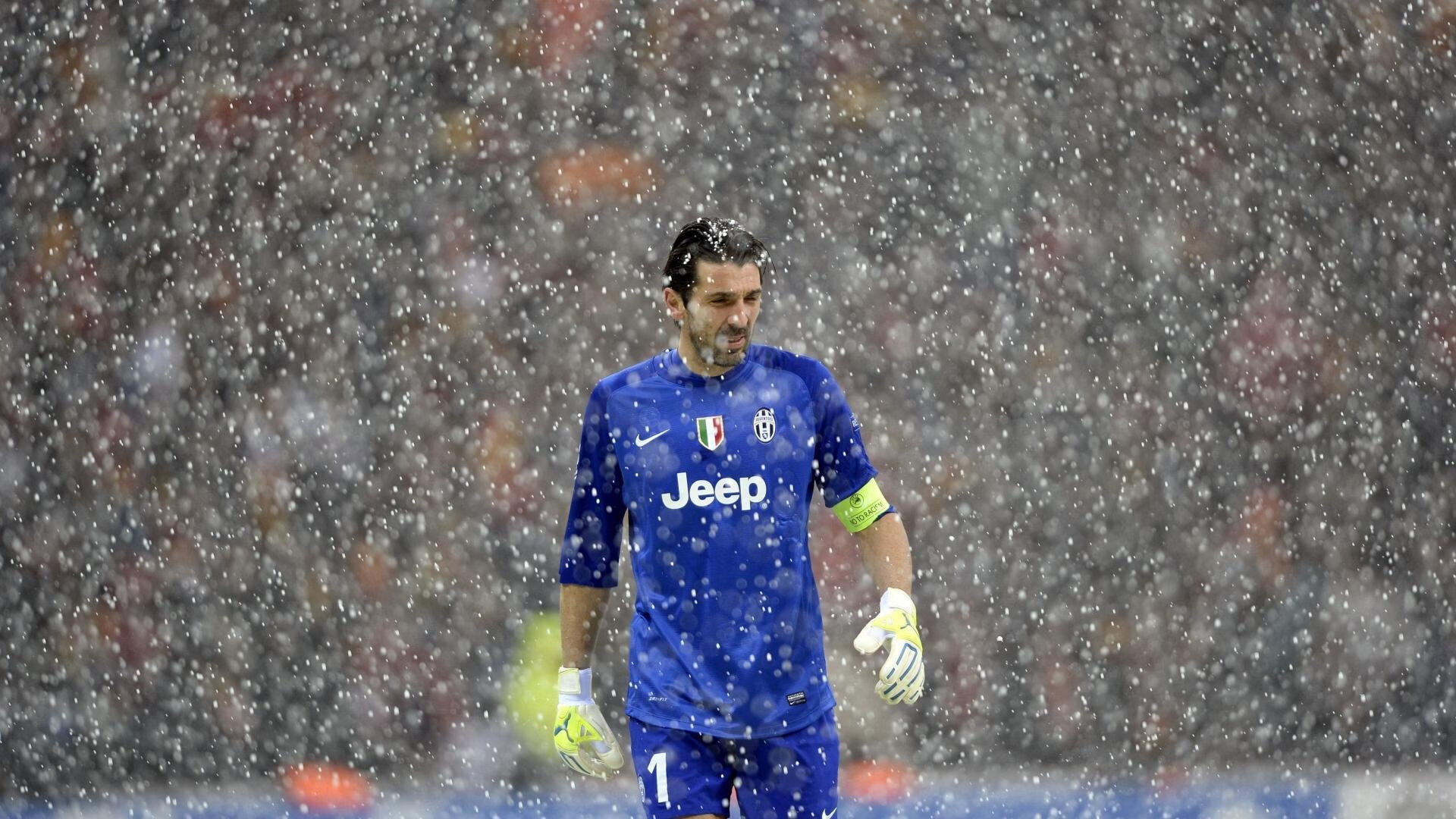 星空game平台-球员在中超比赛中打破个人进球荒被媒体报道，中超入场